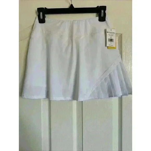 Eleven by Venus Williams Power Tennis Skirt Size XSmall White With UnderShorts - Picture 2 of 7